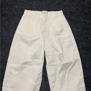Abercrombie & Fitch Cream High-Rise Trousers